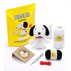 The Woobles Snoopy Beginner Crotchet Amigurumi Kit Peanuts Learn To Crotchet